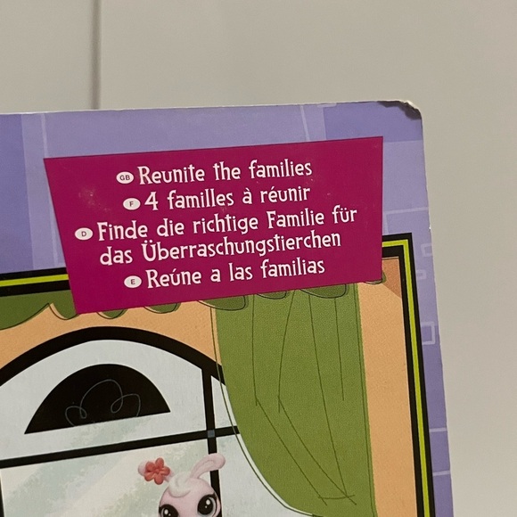 Littlest Pet Shop Surprise Families-Robertson Family with Paddy Ling-2014 - Picture 7 of 12